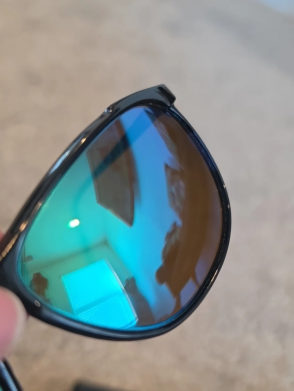 Vintage Ocean Waves T-3 Polarized Sunglasses Blue Mirror Black Frame + Case